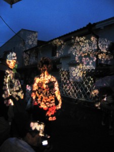 �摜(225x300)�E�g��摜(255x340)