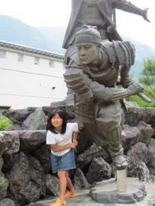 �摜(225x300)�E�g��摜(480x640)